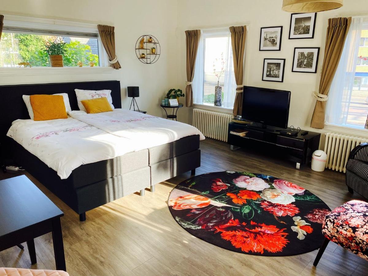 הנגלו Guesthouse Villa De Eikhof מראה חיצוני תמונה