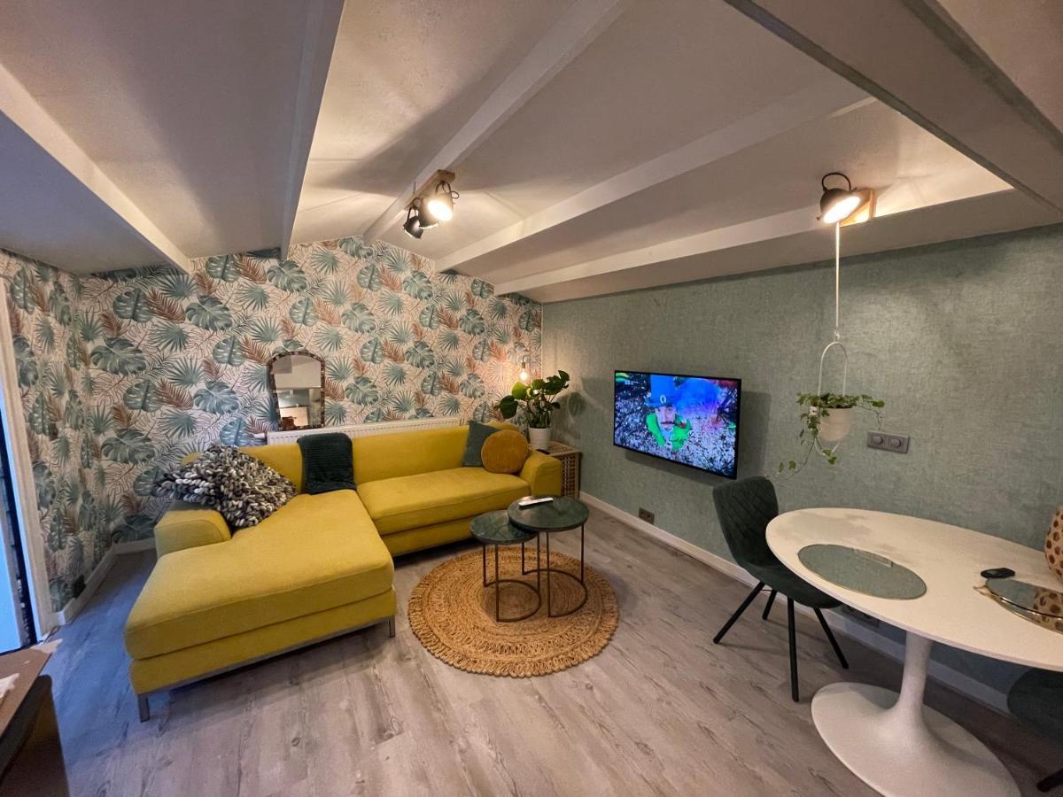 הנגלו Guesthouse Villa De Eikhof מראה חיצוני תמונה