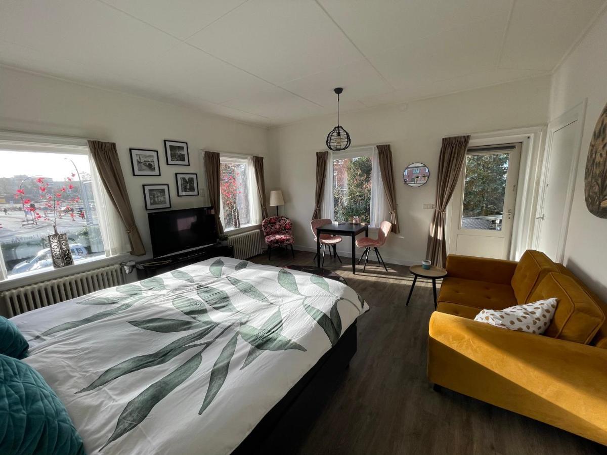 הנגלו Guesthouse Villa De Eikhof מראה חיצוני תמונה