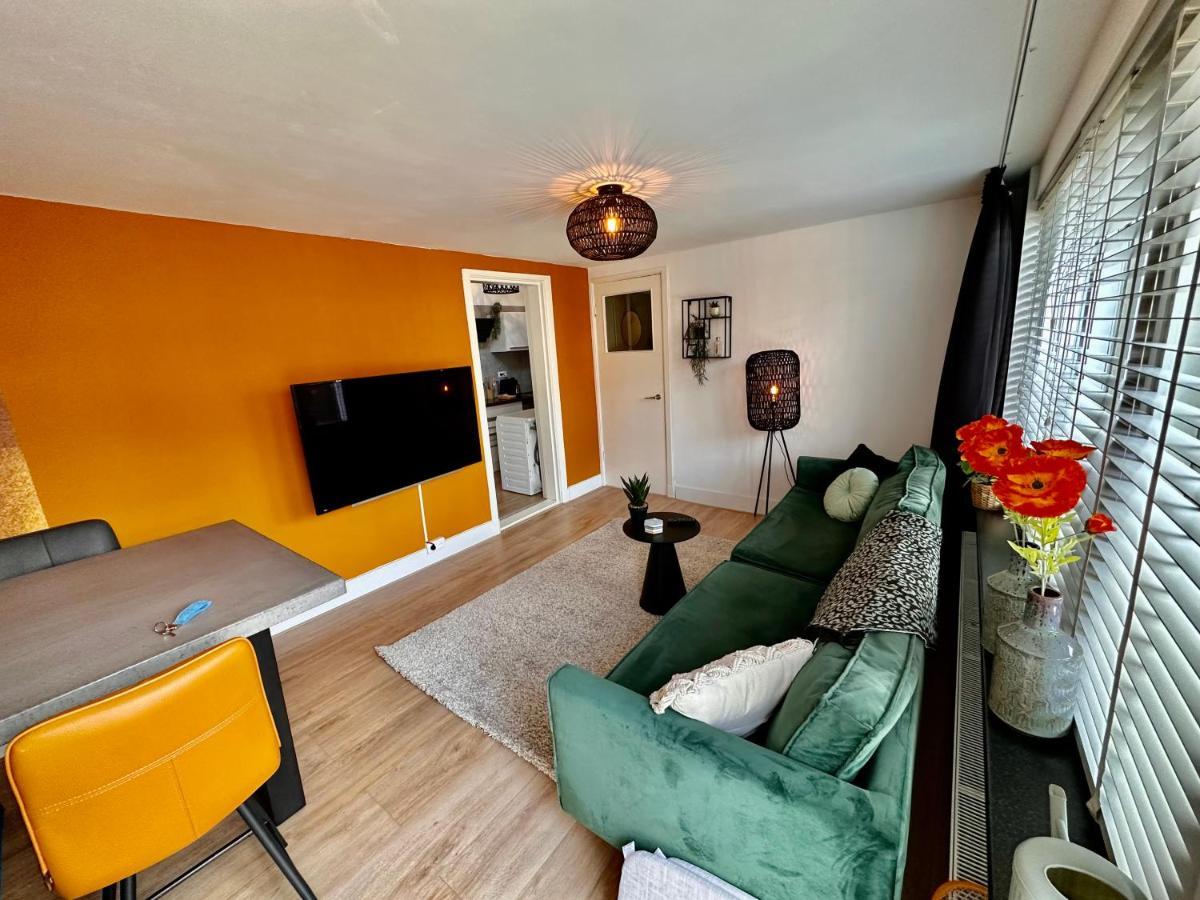 הנגלו Guesthouse Villa De Eikhof מראה חיצוני תמונה