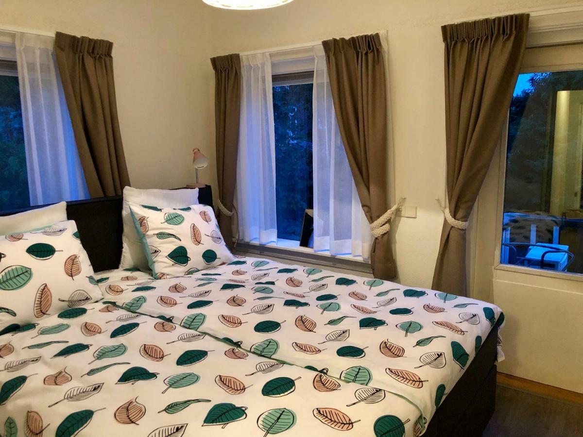 הנגלו Guesthouse Villa De Eikhof מראה חיצוני תמונה